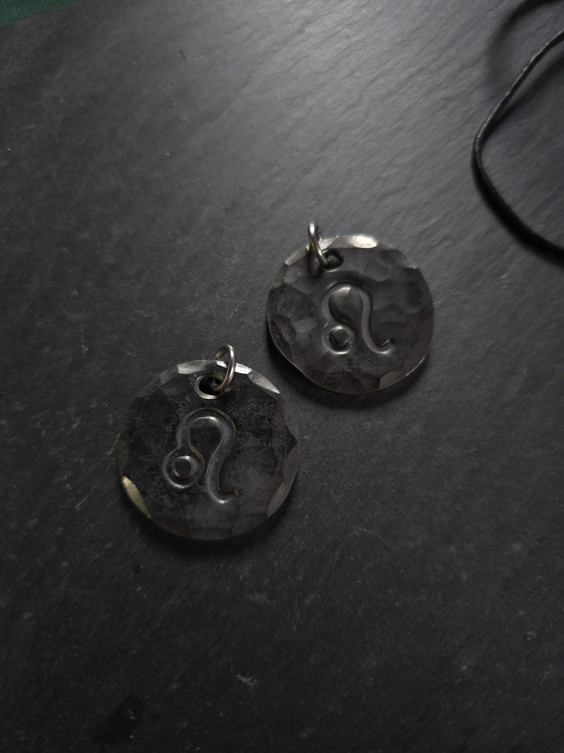 Lew - znaki zodiaku - amulet - Fulgur Forge