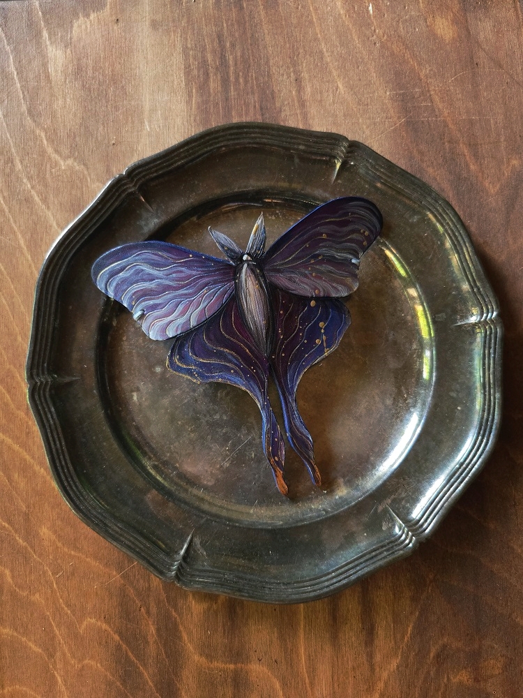 Fioletowa ciemka - wersja freehand - zapięcie metalowe P.7