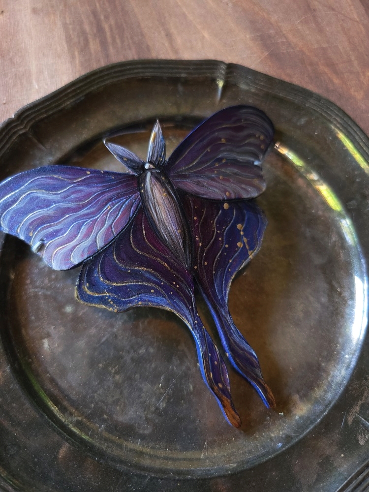 Fioletowa ciemka - wersja freehand - zapięcie metalowe P.7 - obrazek 2